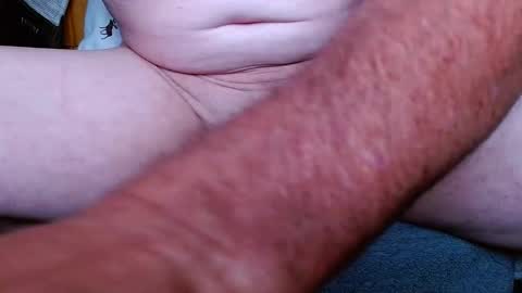 Frindwbenies online show from 12-21-25, 06:31