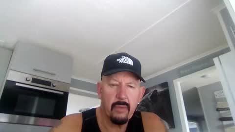 bob online show from 10-13-25, 08:47