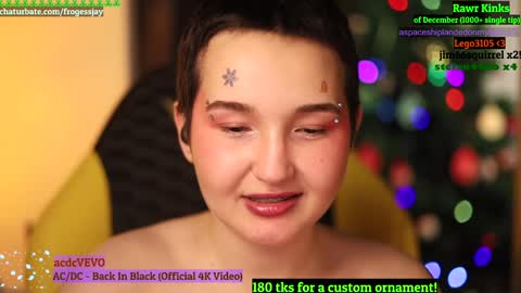 Snapshot of frogessjay chatting on 12-27-24, 10:48 Jaywise Frogfoot online show from 12-27-24, 10:48