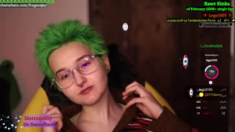 Snapshot of frogessjay chatting on 02-05-25, 10:33 Jaywise Frogfoot online show from 02-05-25, 10:33