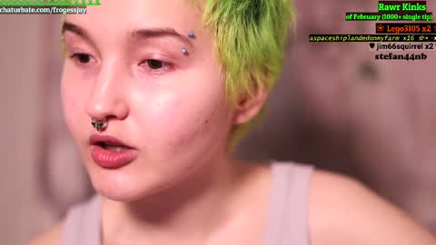 Snapshot of frogessjay chatting on 02-26-25, 10:31 Jaywise Frogfoot online show from 02-26-25, 10:31