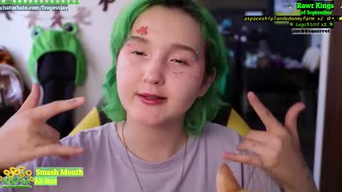 Snapshot of frogessjay chatting on 09-09-25, 10:26 Jaywise Frogfoot online show from 09-09-25, 10:26