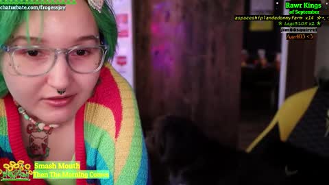 Snapshot of frogessjay chatting on 09-22-25, 03:14 Jaywise Frogfoot online show from 09-22-25, 03:14