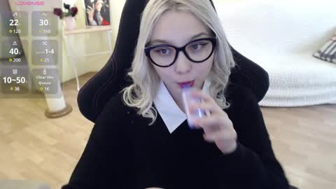 Lilith online show from 02-11-25, 07:23