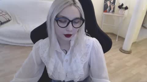 Lilith online show from 02-12-25, 07:23