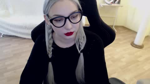 Lilith online show from 03-06-25, 07:36