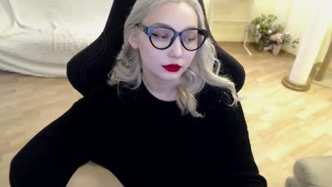 Lilith online show from 03-12-25, 07:13