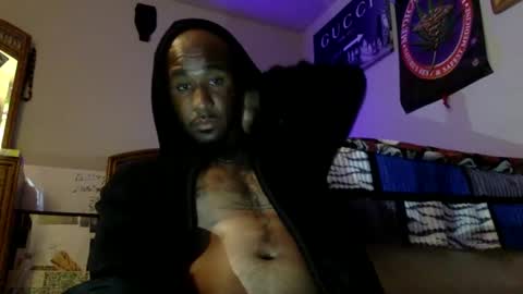 Snapshot of fromthabac chatting on 09-18-25, 02:13 fromthabac online show from 09-18-25, 02:13