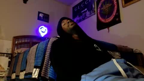 Snapshot of fromthabac chatting on 09-26-25, 01:53 fromthabac online show from 09-26-25, 01:53