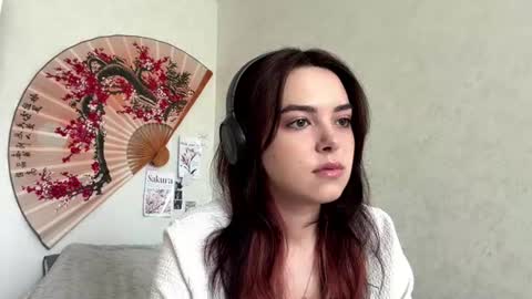 Emily online show from 07-10-26, 08:18