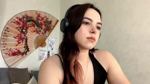 Emily online show from 07-12-26, 12:07