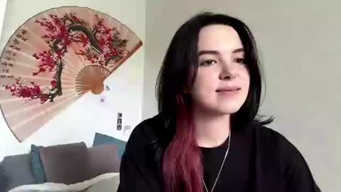 Emily online show from 07-20-26, 01:13