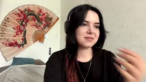Emily online show from 07-23-26, 07:17