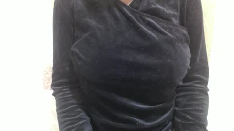 Snapshot of fruity28 chatting on 12-16-25, 04:34 fruity28 online show from 12-16-25, 04:34