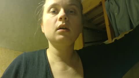 Snapshot of frumcake chatting on 12-20-25, 02:29 FrumCake online show from 12-20-25, 02:29