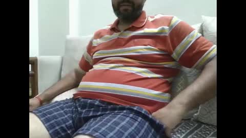 fruti loops  Bull online show from 12-20-24, 06:13