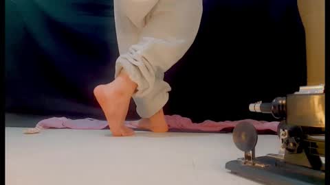 Snapshot of frys96 chatting on 12-23-25, 08:01 frys96 online show from 12-23-25, 08:01