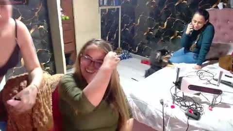 fuck_me_baby17 online show from 03-20-26, 01:54