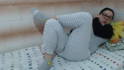 Ella online show from 01-23-25, 05:24