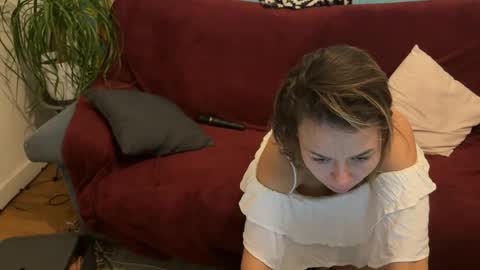 Snapshot of fuckhard4you chatting on 12-01-24, 04:40 La online show from 12-01-24, 04:40