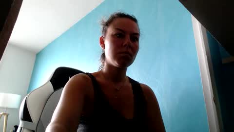 Snapshot of fuckhard4you chatting on 09-27-25, 09:03 La online show from 09-27-25, 09:03