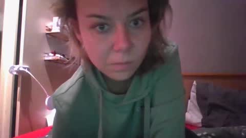 Snapshot of fuckhard4you chatting on 11-17-25, 05:30 La online show from 11-17-25, 05:30