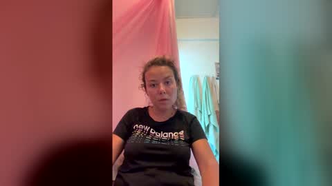 Snapshot of fuckhard4you chatting on 02-08-26, 09:45 La online show from 02-08-26, 09:45