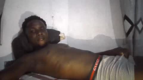 Snapshot of fucking_doll4 chatting on 11-27-25, 02:02 fucking_doll4 online show from 11-27-25, 02:02