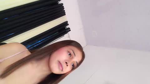 Snapshot of fucking_grace chatting on 05-23-26, 11:09 fucking_grace online show from 05-23-26, 11:09