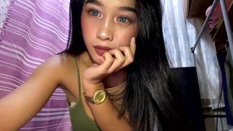 fucking_hannah02 online show from 03-09-26, 05:11