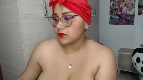 Mia and Gary  online show from 10-28-25, 01:53