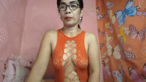 Snapshot of fuckinghairy49 chatting on 12-13-24, 06:21 mariposa online show from 12-13-24, 06:21