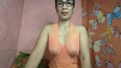 Snapshot of fuckinghairy49 chatting on 10-19-25, 04:07 mariposa online show from 10-19-25, 04:07