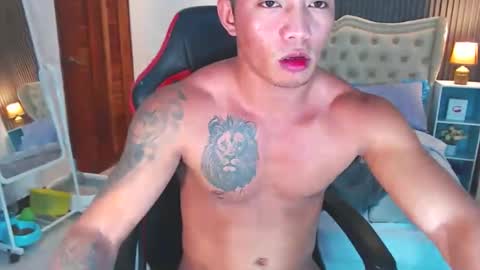 Snapshot of fuckinghot201 chatting on 10-12-25, 09:19 jason online show from 10-12-25, 09:19