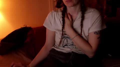 Snapshot of fuckmypussyplz1 chatting on 03-08-25, 10:00 fuckmypussyplz1 online show from 03-08-25, 10:00