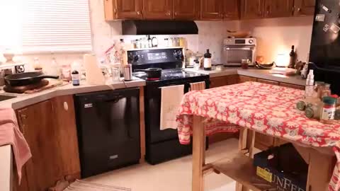 Snapshot of fuckmypussyplz1 chatting on 09-24-25, 11:24 fuckmypussyplz1 online show from 09-24-25, 11:24