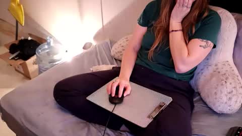 Snapshot of fuckmypussyplz1 chatting on 11-15-25, 11:43 fuckmypussyplz1 online show from 11-15-25, 11:43