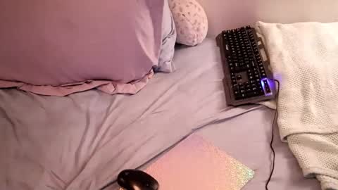 Snapshot of fuckmypussyplz1 chatting on 11-16-25, 12:33 fuckmypussyplz1 online show from 11-16-25, 12:33