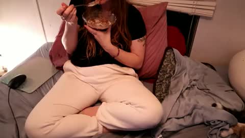 Snapshot of fuckmypussyplz1 chatting on 11-24-25, 03:17 fuckmypussyplz1 online show from 11-24-25, 03:17