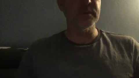 Snapshot of fuertecock chatting on 02-05-25, 03:55 Gregorio online show from 02-05-25, 03:55