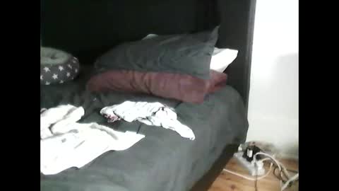 Snapshot of full4cefull chatting on 02-21-25, 06:26 Pizzaz online show from 02-21-25, 06:26