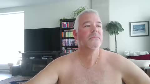 Snapshot of fullastars chatting on 09-17-25, 03:14 fullastars online show from 09-17-25, 03:14