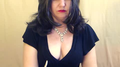 Snapshot of fun4tips chatting on 02-26-25, 04:25 Fun4Tips online show from 02-26-25, 04:25