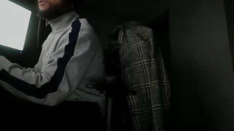 Snapshot of fundreams100 chatting on 12-05-24, 11:18 FunDreams online show from 12-05-24, 11:18