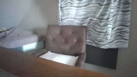 Snapshot of fundude1993 chatting on 03-10-25, 01:21 fundude1993 online show from 03-10-25, 01:21