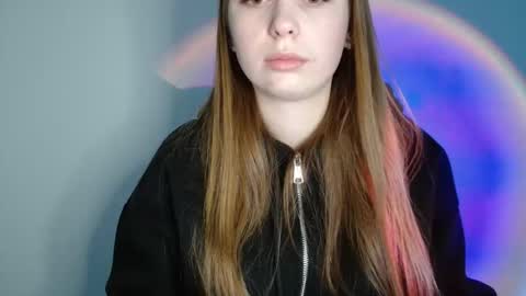 Emma online show from 04-10-26, 03:56