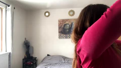 Snapshot of funflirt97 chatting on 01-28-25, 08:04 Linnys Palace online show from 01-28-25, 08:04