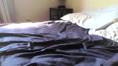 Snapshot of funflirt97 chatting on 09-18-25, 02:52 Linnys Palace online show from 09-18-25, 02:52