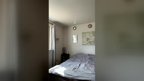 Linnys Palace online show from 03-12-26, 06:58