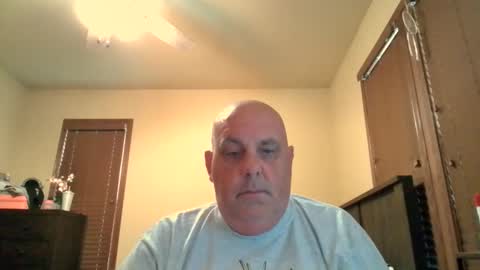 Snapshot of funguywi45 chatting on 05-12-26, 06:05 funguywi45 online show from 05-12-26, 06:05